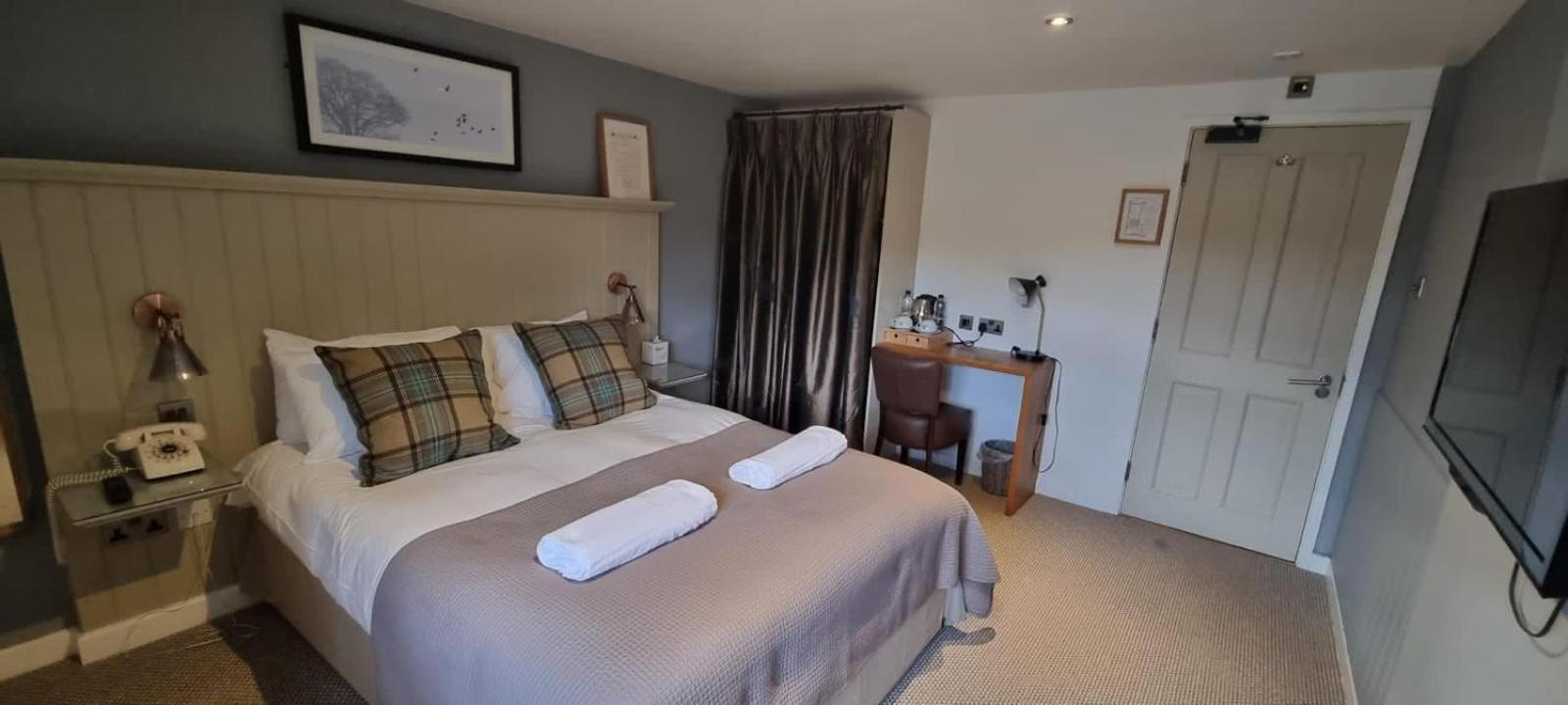 The Ragged Cot Hotel Minchinhampton Bagian luar foto