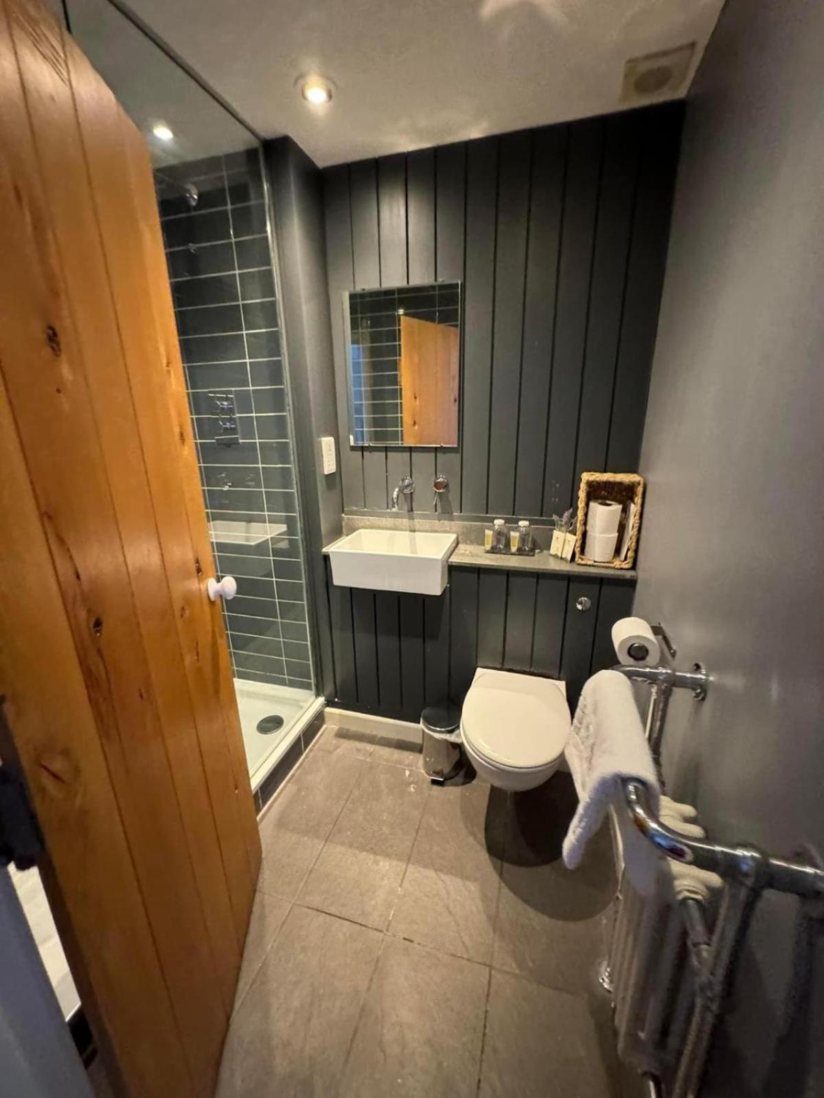 The Ragged Cot Hotel Minchinhampton Bagian luar foto