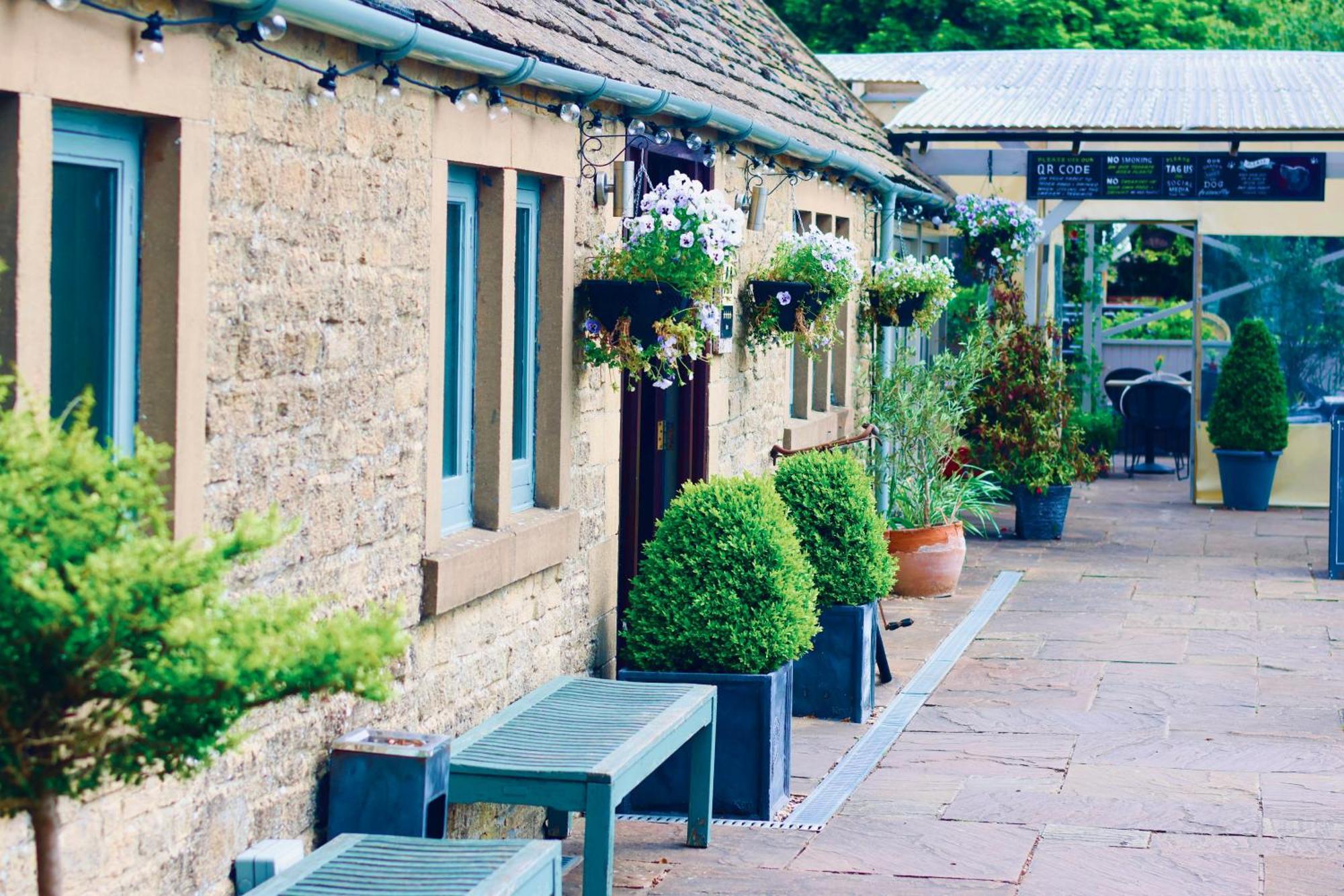 The Ragged Cot Hotel Minchinhampton Bagian luar foto