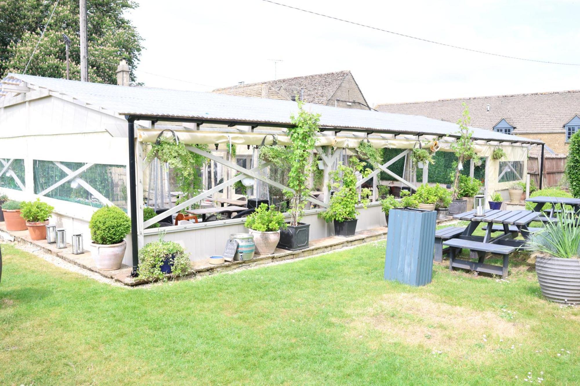 The Ragged Cot Hotel Minchinhampton Bagian luar foto